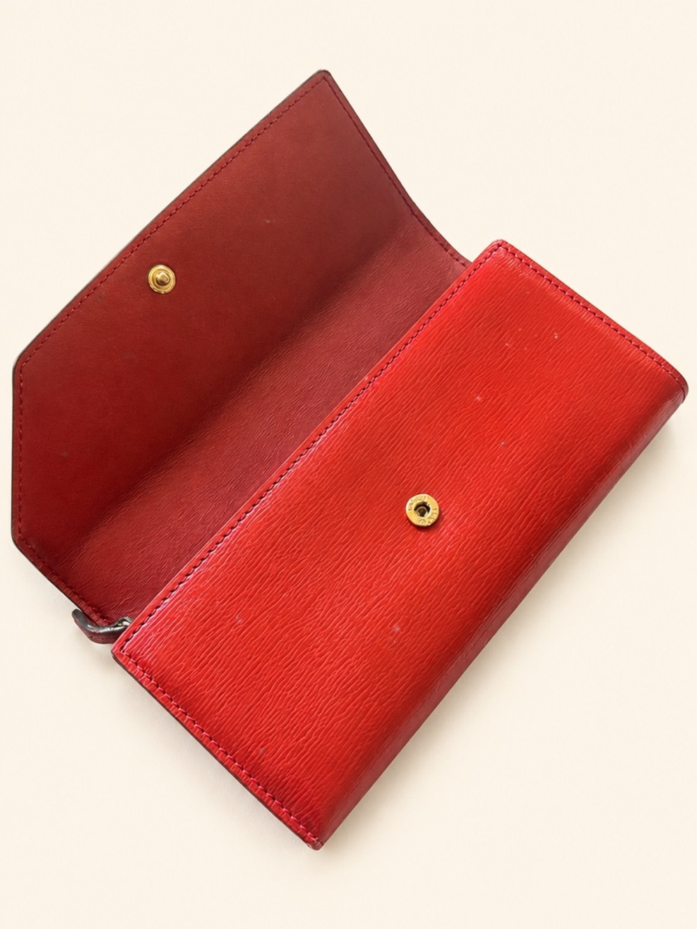 Gucci GUCCISIMA Heart Red Leather Long Wallet EUC - Picture 5 of 9